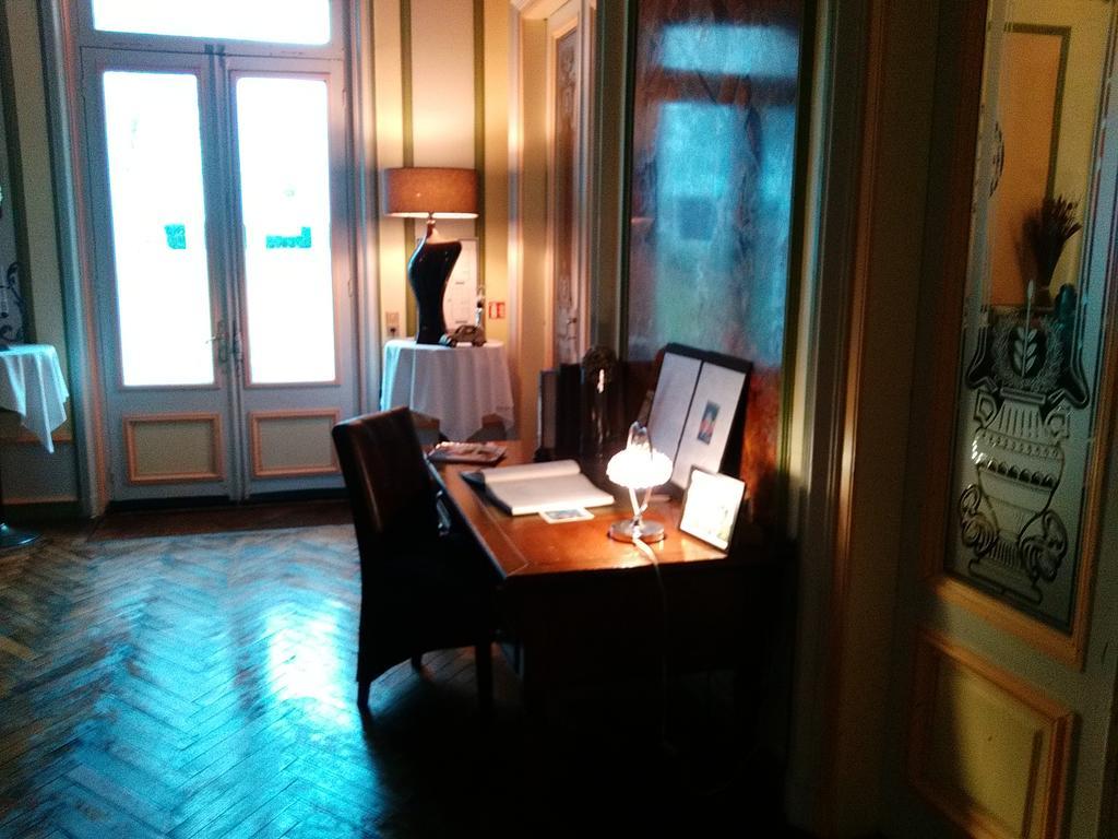 Chateau Des Saveurs Saint-Sauveur-dʼÉmalleville Esterno foto
